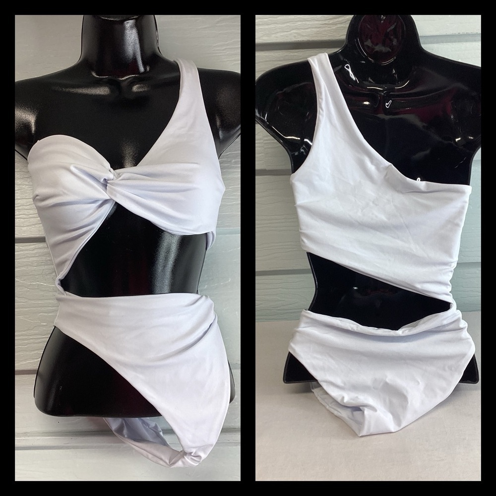 White one piece swimsuit. - Picture 8 of 8
